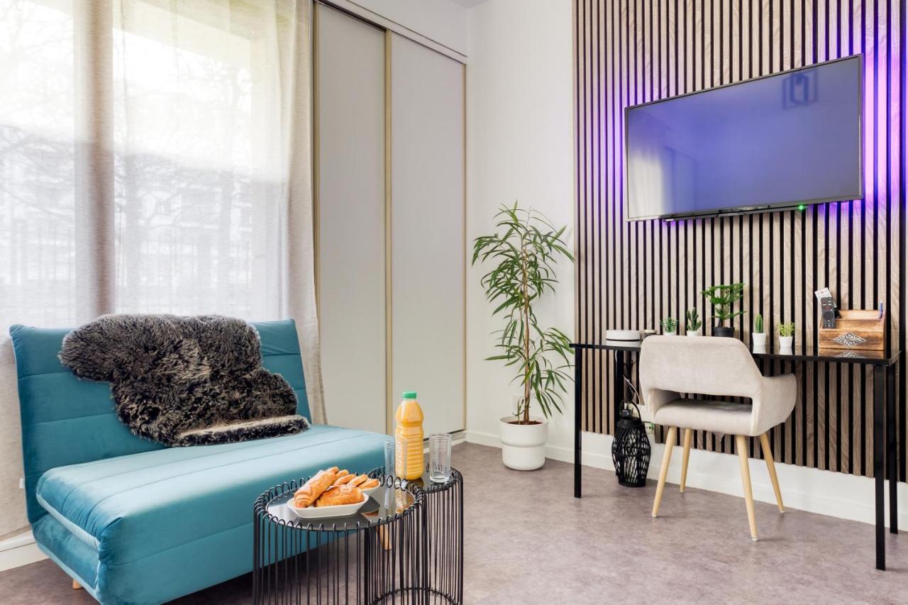 Le Cosy - Free Parking - 2 Min Metro - 5 Min Paris Appartement Charenton-le-Pont Buitenkant foto