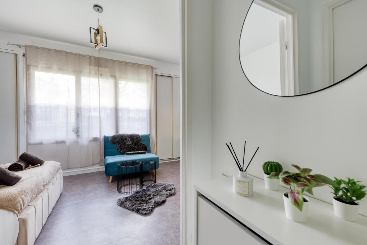 Le Cosy - Free Parking - 2 Min Metro - 5 Min Paris Appartement Charenton-le-Pont Buitenkant foto